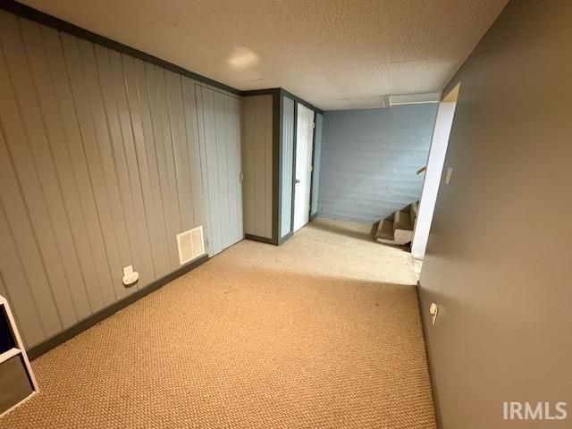 8201 W Smith Street, Yorktown, IN 47396