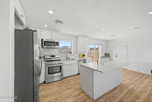 3746 W GRANT Street, Phoenix, AZ 85009