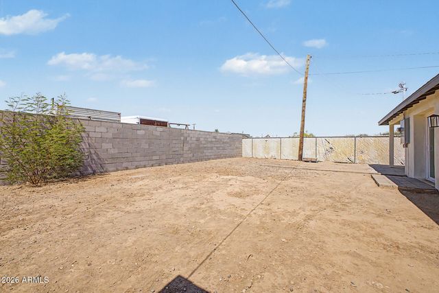 3746 W GRANT Street, Phoenix, AZ 85009