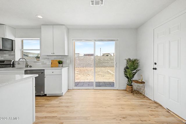 3746 W GRANT Street, Phoenix, AZ 85009