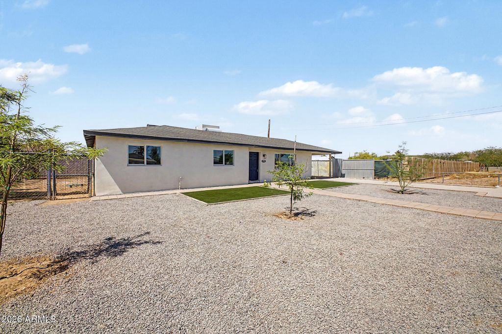 3746 W GRANT Street, Phoenix, AZ 85009 — photo 2