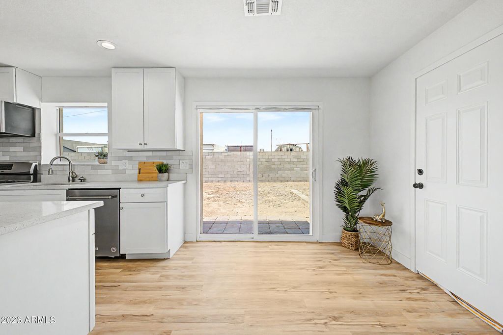 3746 W GRANT Street, Phoenix, AZ 85009 — photo 5