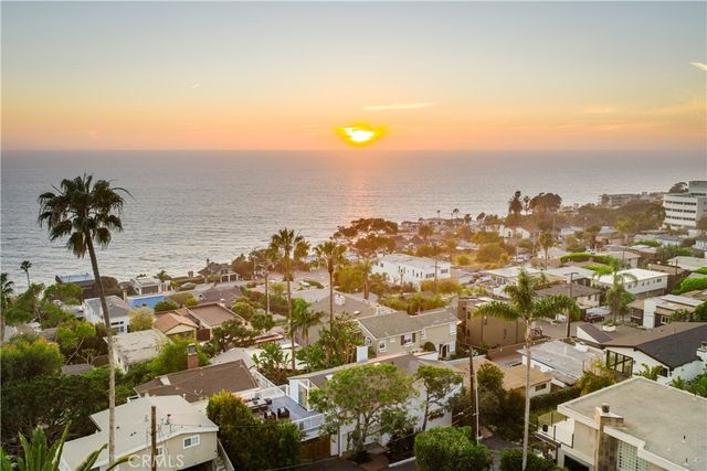 31927 Hayes Place, Laguna Beach, CA 92651
