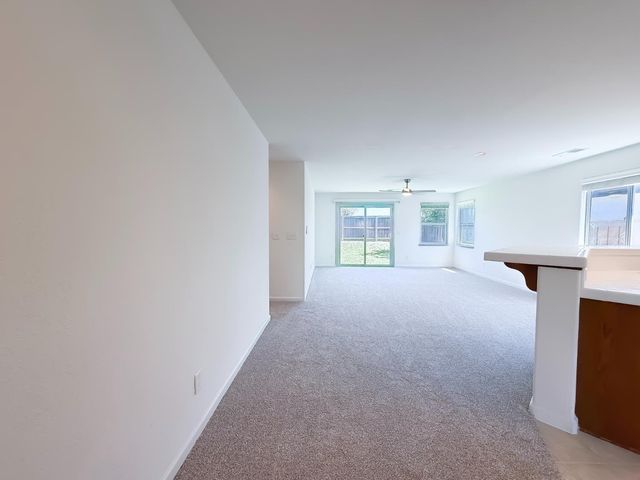 1572 Minories Dr, Plumas Lake, CA 95961