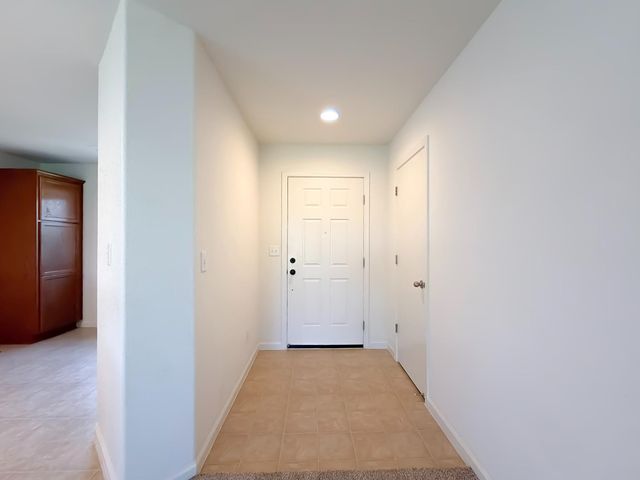 1572 Minories Dr, Plumas Lake, CA 95961