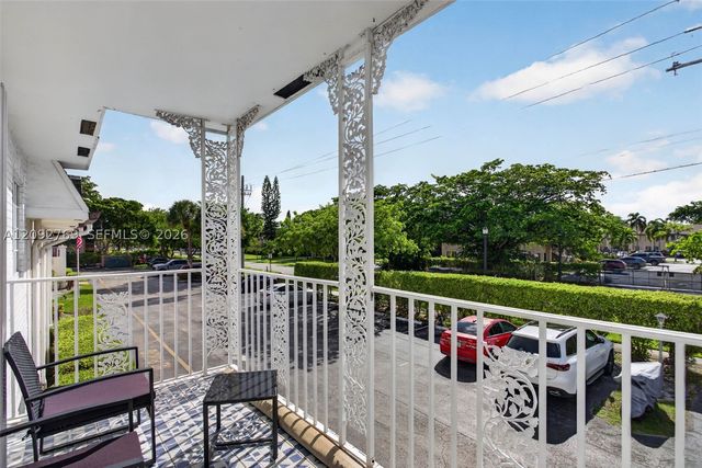 700 SE 2nd Ave 417, Deerfield Beach, FL 33441