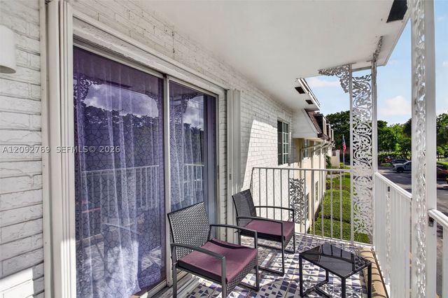 700 SE 2nd Ave 417, Deerfield Beach, FL 33441