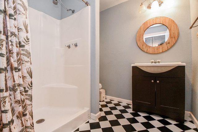 1301 2nd Street, Palacios, TX 77465