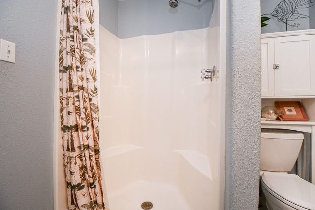 1301 2nd Street, Palacios, TX 77465