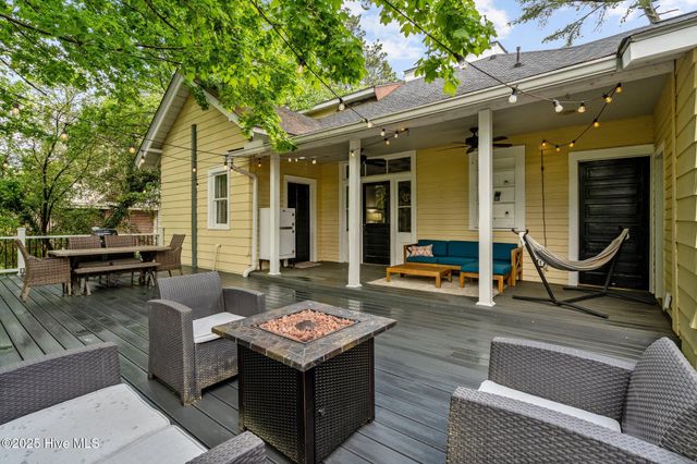 802 N Poplar Street, Aberdeen, NC 28315