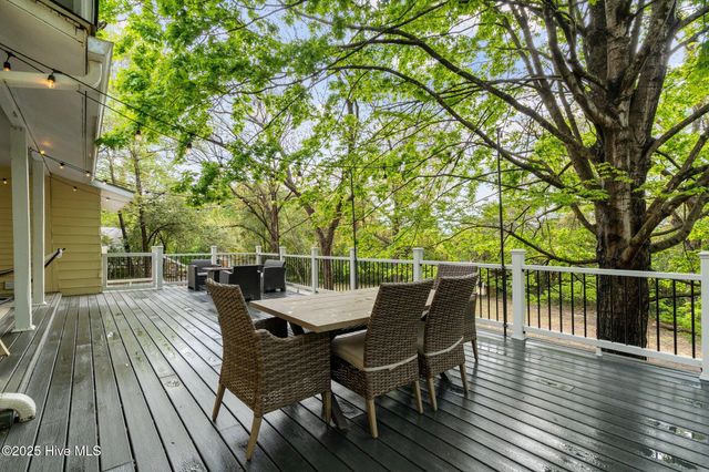 802 N Poplar Street, Aberdeen, NC 28315