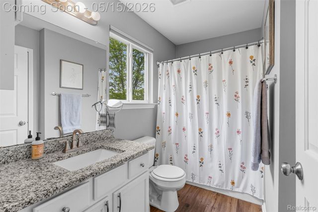 1265 Theresa Drive, Fenton Charter Township, MI 48430