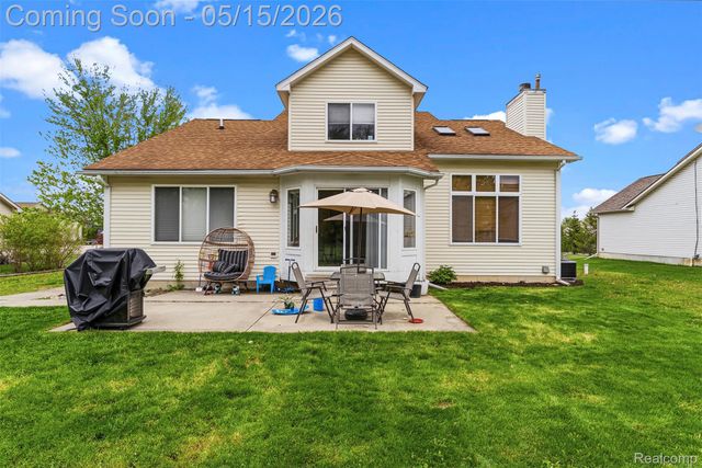 1265 Theresa Drive, Fenton Charter Township, MI 48430
