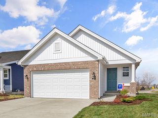 2 Carolina at River Bluffs Meadows, Florissant, MO 63031