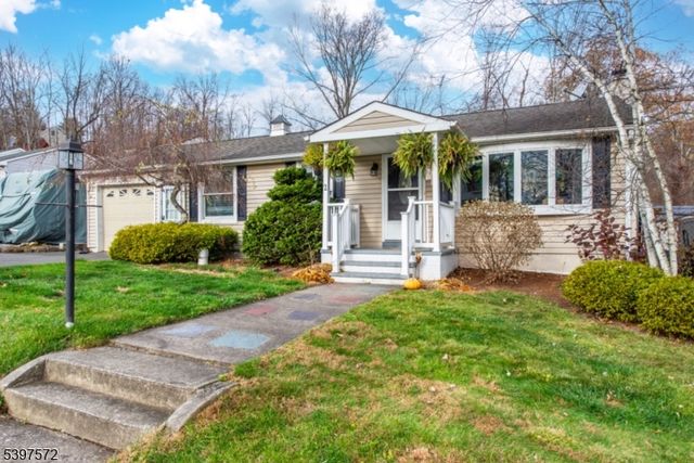 2 Tomahawk Trl, Wantage Twp., NJ 07461