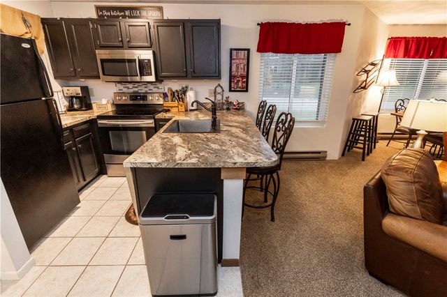 5008 Summit Dr, Hidden Valley, PA 15502