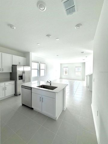 2165 STAKE OUT WAY, Apopka, FL 32703