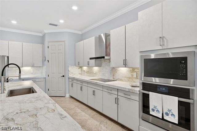 28008 Kerry CT, Bonita Springs, FL 34135