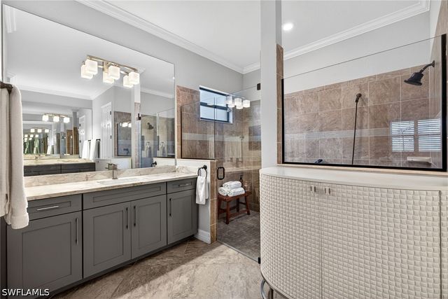 28008 Kerry CT, Bonita Springs, FL 34135