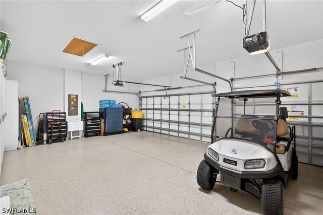 28008 Kerry CT, Bonita Springs, FL 34135