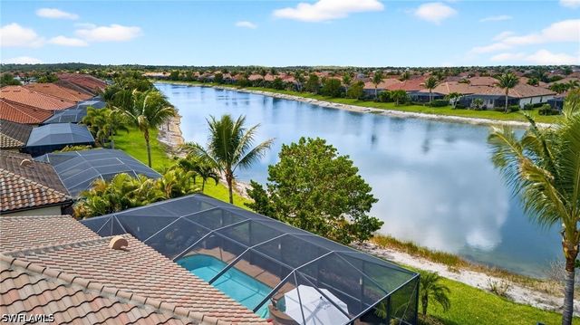 28008 Kerry CT, Bonita Springs, FL 34135
