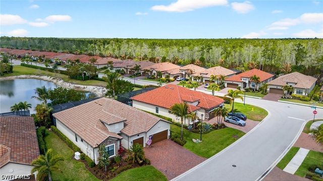 28008 Kerry CT, Bonita Springs, FL 34135