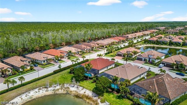 28008 Kerry CT, Bonita Springs, FL 34135