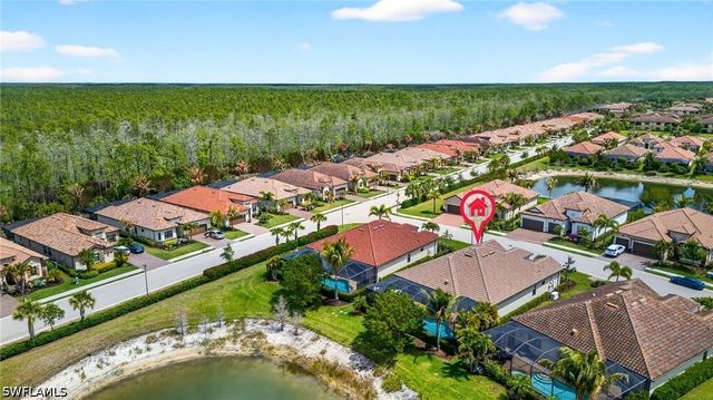 28008 Kerry CT, Bonita Springs, FL 34135