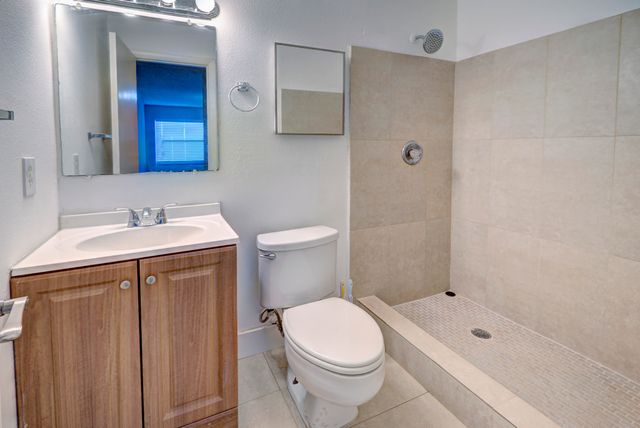 858 Crystal Lake Drive, Deerfield Beach, FL 33064