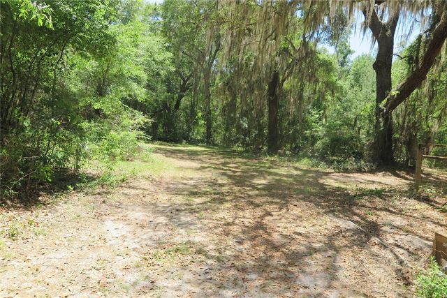 153 RANCH ROAD, East Palatka, FL 32131