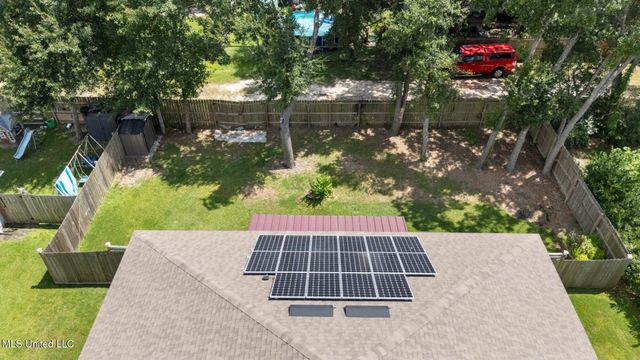 211 Hawthorne Drive, Long Beach, MS 39560