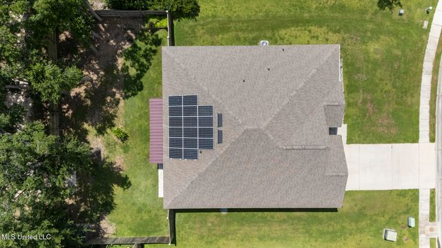 211 Hawthorne Drive, Long Beach, MS 39560