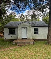 4415 Hiland Street, Buena Vista Twp, MI 48601
