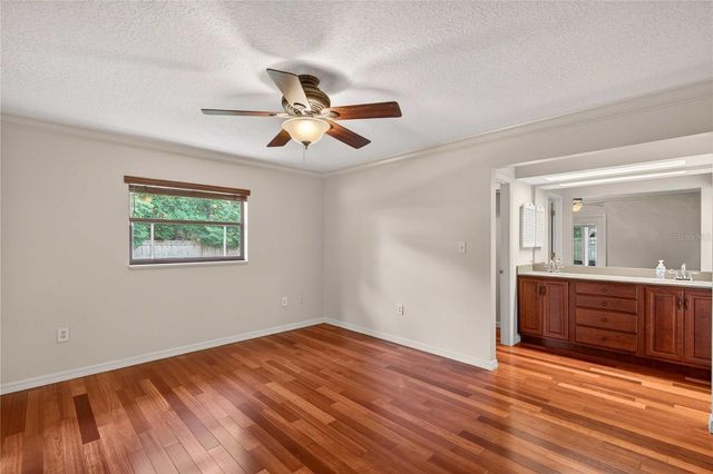 207 PINECREST ROAD, Mount Dora, FL 32757