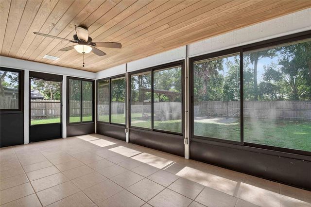207 PINECREST ROAD, Mount Dora, FL 32757