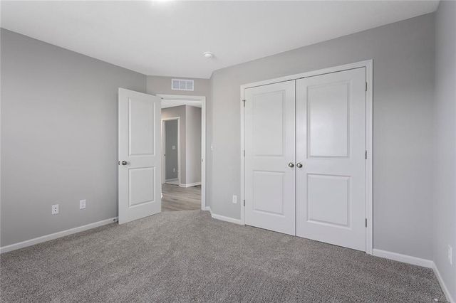702 Red Clover Court, Raymore, MO 64083