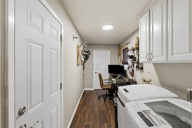 2609 Oaks Drive, Granbury, TX 76049