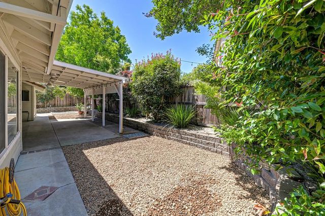 15116 Celebrar St, Rancho Murieta, CA 95683