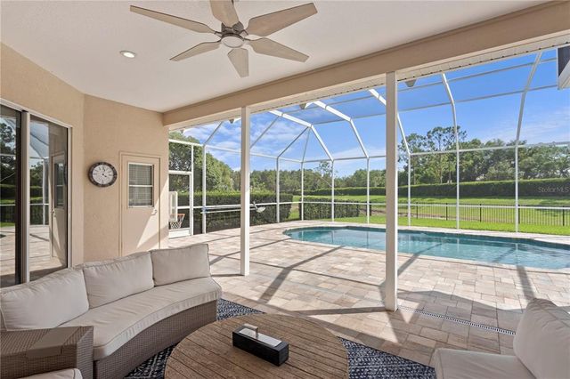 3707 SMOKE HICKORY LANE, Valrico, FL 33596