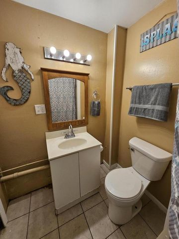 1605 Phillips AVENUE, Racine, WI 53403