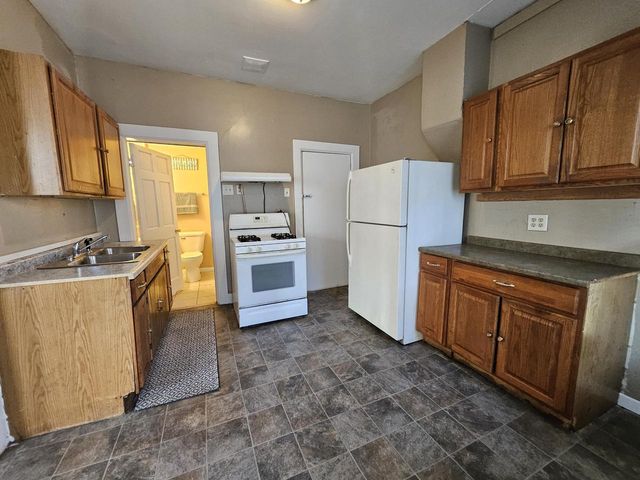 1605 Phillips AVENUE, Racine, WI 53403