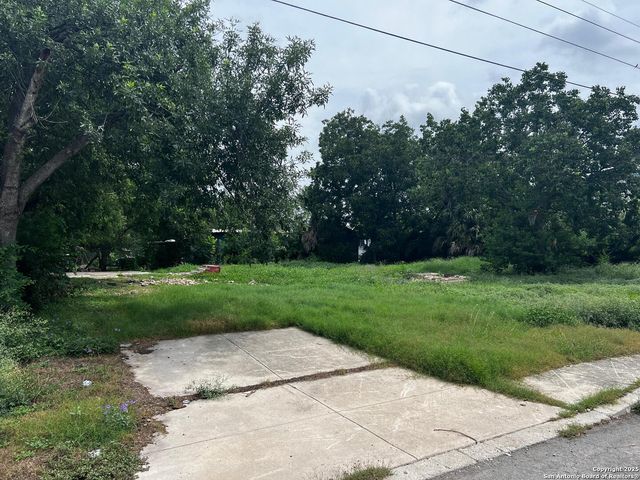 427 Westfall, San Antonio, TX 78210