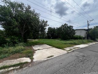 427 Westfall, San Antonio, TX 78210