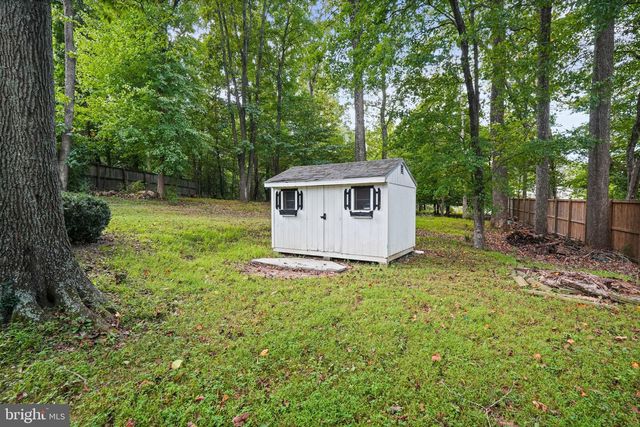 10320 GLEN RD, Potomac, MD 20854