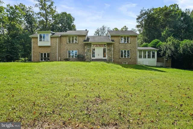 10320 GLEN RD, Potomac, MD 20854