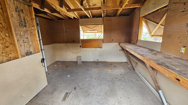 1212 Hazelwood Street, Borger, TX 79007