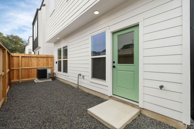 4750 Martin Hill Street, Houston, TX 77018