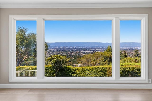 15761 E Alta Vista Way, San Jose, CA 95127
