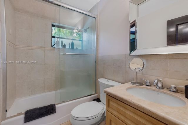 920 Aguero Ave 0, Coral Gables, FL 33146