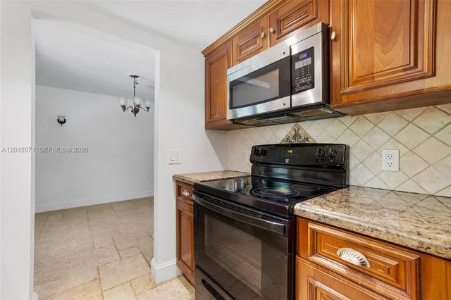 920 Aguero Ave 0, Coral Gables, FL 33146